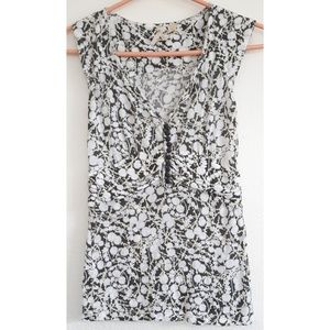 Maeve dandelion ruffled v-neck top